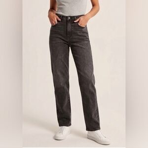 Kensie Jeans Women's High Rise straight leg  NWOT Size 8